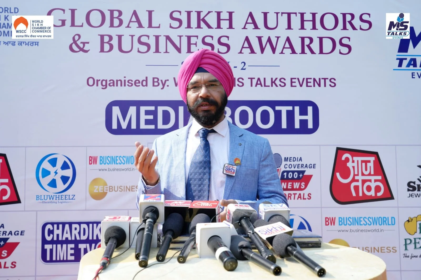 Dr. Bhupinder Arora at the Global Sikh Authors and Business Awards ceremony