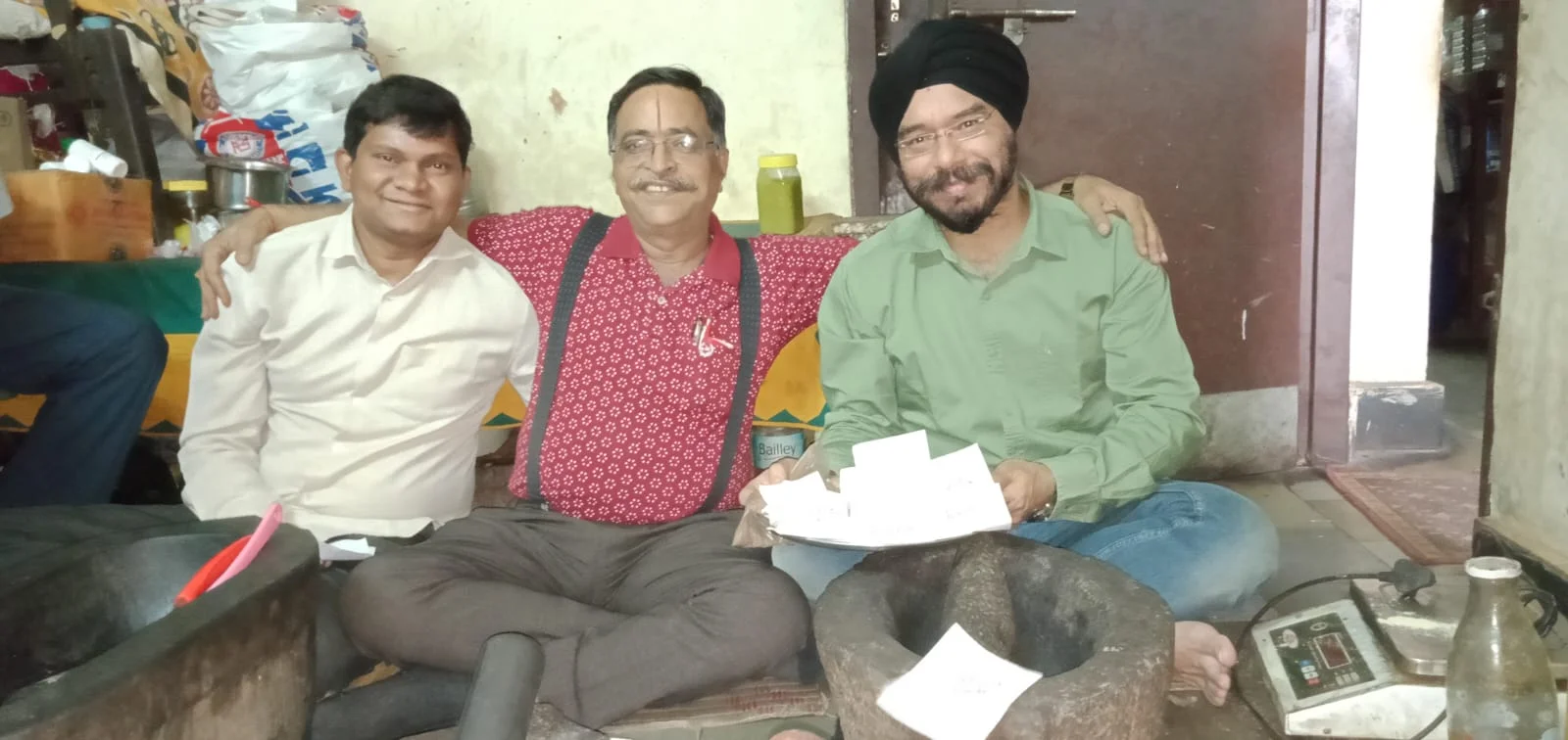 Dr. Bhupinder Arora with friends at Svasthvida Get Well Treatment Center