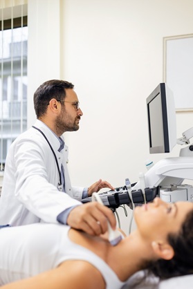 थायराइड (Thyroid) क्या है? लक्षण, कारण, प्रकार, आहार और आयुर्वेदिक देखभाल की पूरी जानकारी Thyroid Nodules Testing